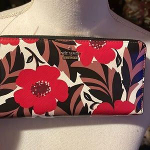 Kate spade wallet